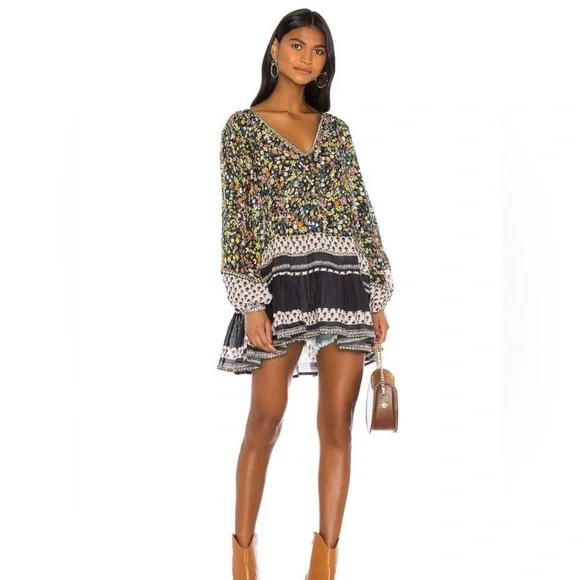 FREE PEOPLE Gardenia Tunic in Black Yellow Floral Sequin Oversized Size Small - Picture 3 of 10